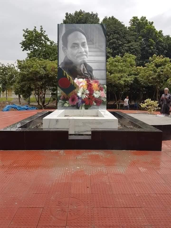 পল্লীবন্ধু হুসেইন মুহম্মদ এরশাদের ৭ম মৃত্যুবার্ষিকী ১৪ ই জুলাই উপলক্ষ্যে স্মরণ করছি: আধুনিক বাংলাদেশের অবকাঠামো উন্নয়ন ও গ্রামমুখী রাষ্ট্রচিন্তা